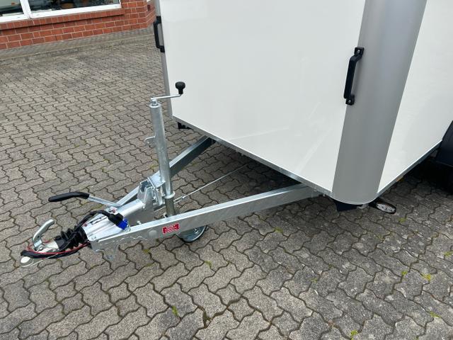 Henra / Kofferanhänger / / / / GB27311819 2,7t Seitenklappe