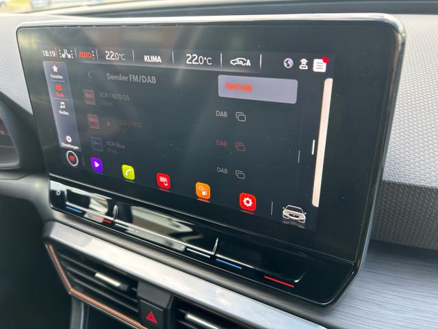 CUPRA / Leon Sportstourer / Grau / / / 1.5 eTSI DSG / AHK ACC