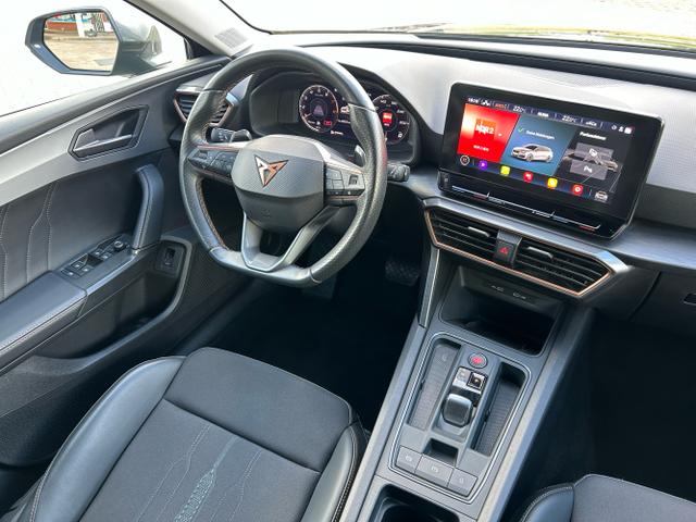 CUPRA / Leon Sportstourer / Grau / / / 1.5 eTSI DSG / AHK ACC