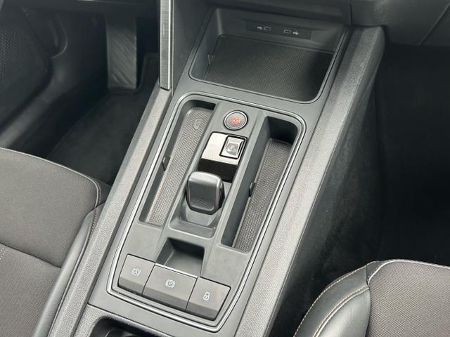 CUPRA / Formentor / Schwarz / / / 1.5 TSI DSG / Sitzheizung