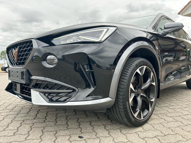 CUPRA / Formentor / Schwarz / / / 1.5 TSI DSG / Sitzheizung