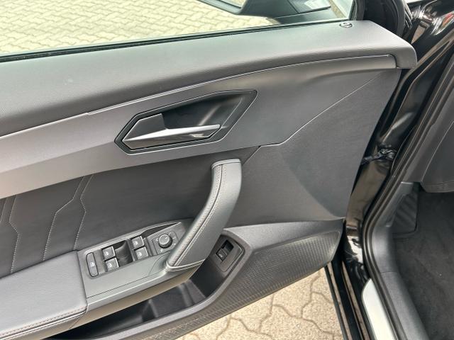CUPRA / Formentor / Schwarz / / / 1.5 TSI DSG / Sitzheizung