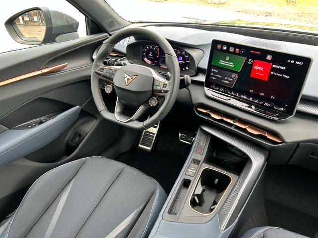 CUPRA / Terramar / Blau / / / 1.5 TSI DSG / Edge Paket AHK