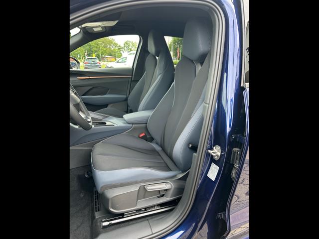 CUPRA / Terramar / Blau / / / 1.5 TSI DSG / Edge Paket AHK