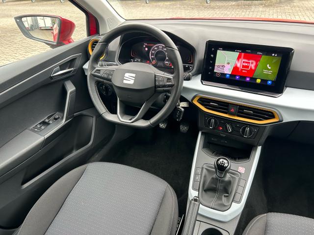 Seat / Arona / Rot / / / 1.0 TSI / Sitzheizung