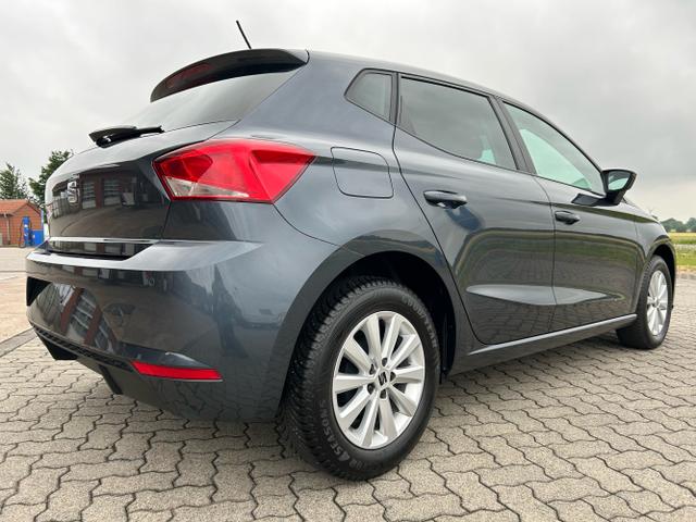 Seat / Ibiza / Grau / / / 1.0 TSI / Sitzheizung Full Link