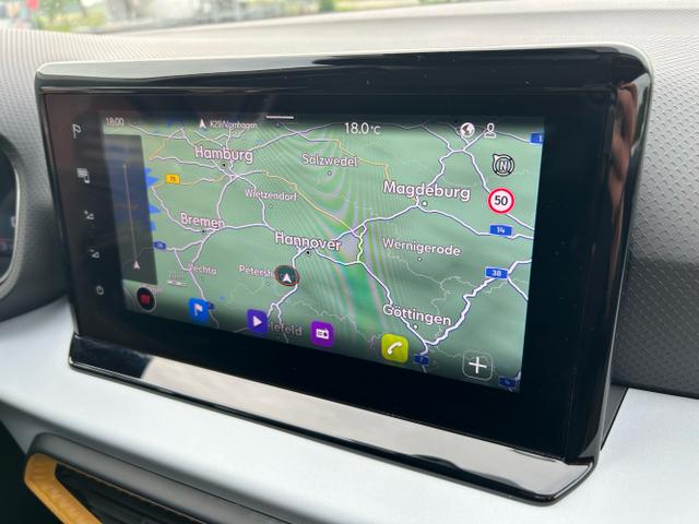 Seat / Ibiza / Rot / / / 1.0 TSI / Navi Full Link