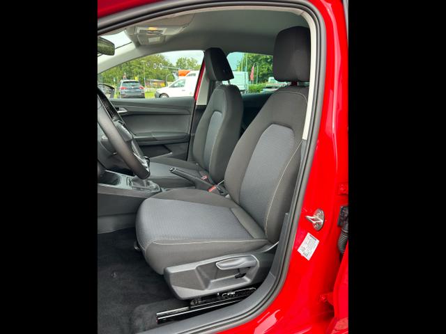Seat / Ibiza / Rot / / / 1.0 TSI / Navi Full Link