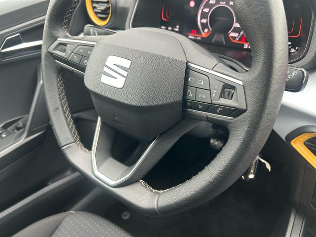 Seat / Ibiza / Grau / / / 1.0 TSI / Navi Sitzheizung