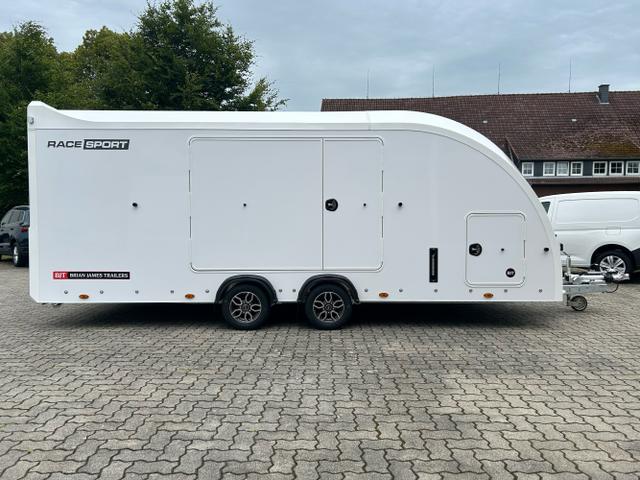 Brian James / Fahrzeugtransporter / / / / Race Sport - 341-5521-35-2-12-W 3,5t Autotransporter