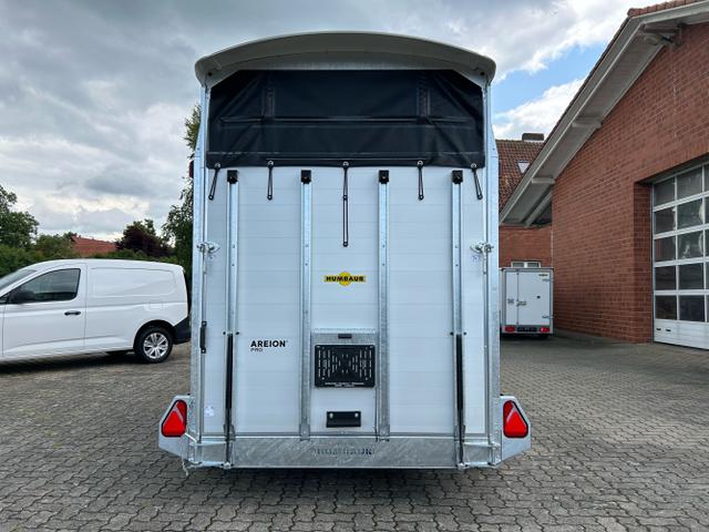 Humbaur / Pferdeanhänger / / / / Areion Pro 2700 2,7t 100km/h Black