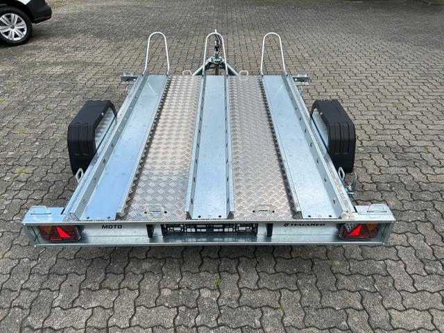 TEMA / Temared Moto / / / / 3 R Premium 750kg Motorradtransporter 100km/h Alubodenplatte