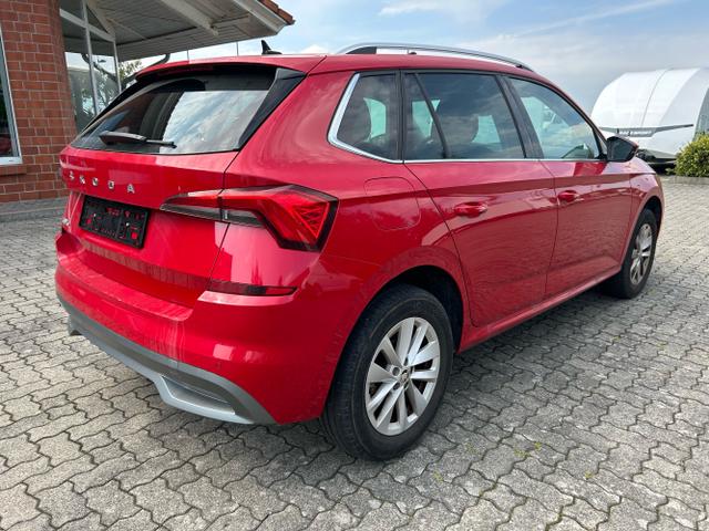Skoda / Kamiq / Rot / / / 1.0 TSI / Rückfahrkamera