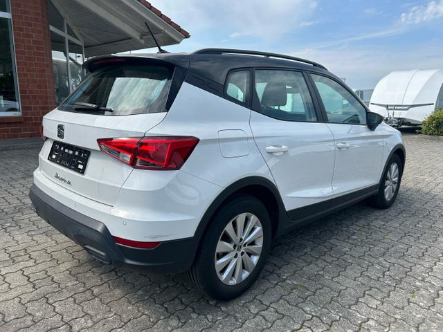 Seat / Arona / Weiß / / / 1.0 TSI DSG / Sitzheizung