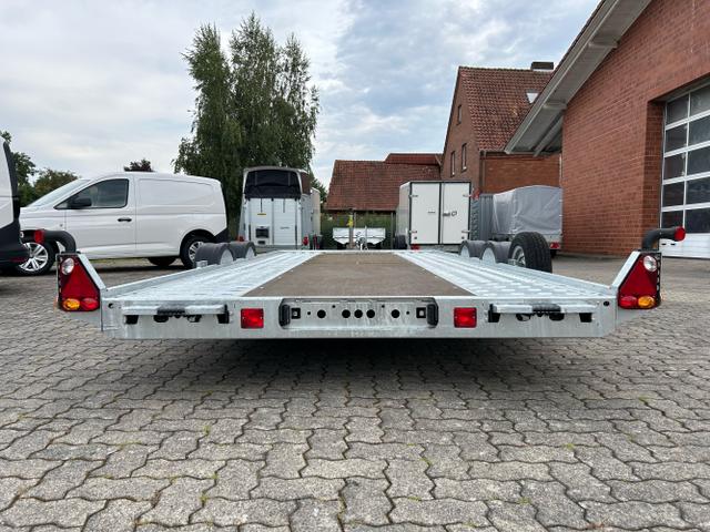 Brian James / Fahrzeugtransporter / / / / A4 Transporter - 125-2423 2,6t Autotransporter