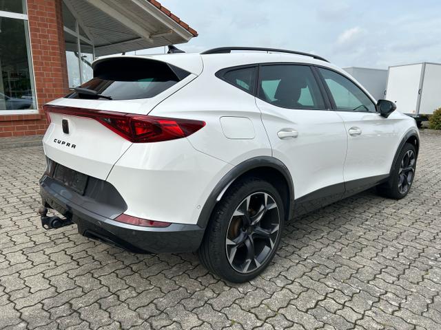 CUPRA / Formentor / Weiß / / / 1.5 TSI DSG / AHK