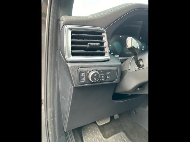 Volkswagen / Amarok / Grau / / / PanAmericana 3.0 TDI V6 4MOTION / AHK Navi