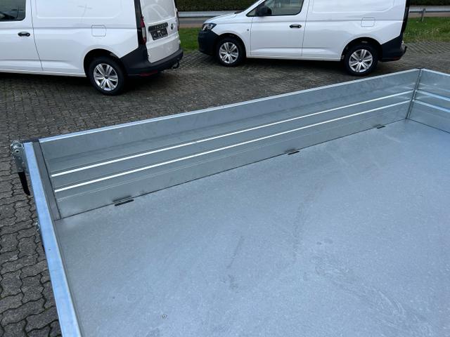 Humbaur / Kipper / / / / HTK 2700.27 2,7t Dreiseitenkipper E-Pumpe ProSteel