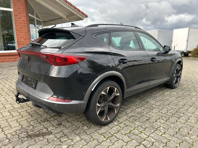 CUPRA / Formentor / Schwarz / / / 1.5 TSI DSG / AHK