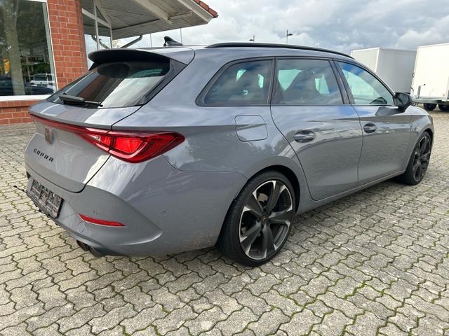 CUPRA / Leon Sportstourer / Weiß / / / 1.5 eTSI DSG / AHK Full Link