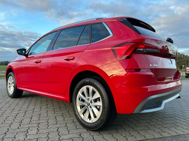 Skoda / Kamiq / Rot / / / 1.0 TSI / Rückfahrkamera