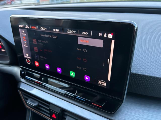 CUPRA / Leon Sportstourer / Weiß / / / 1.5 eTSI DSG / AHK Full Link