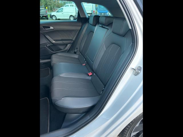 CUPRA / Leon Sportstourer / Weiß / / / 1.5 eTSI DSG / AHK Full Link