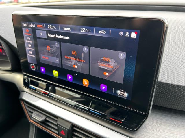 CUPRA / Leon Sportstourer / Weiß / / / 1.5 eTSI DSG / Anhängerkupplung