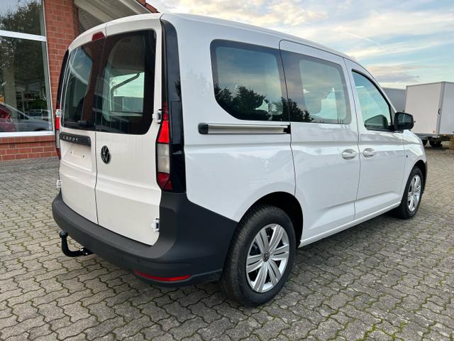 Volkswagen / Caddy / Weiß / / / 1.5 TSI / AHK App-Connect
