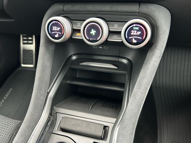 Skoda / Kodiaq / Weiß / / / Sportline 2.0 TDI DSG 4x4 / 7-Sitze AHK