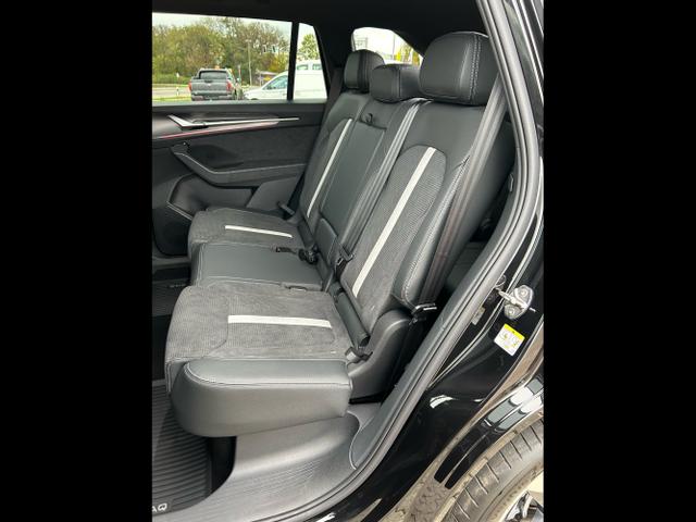 Skoda / Kodiaq / Weiß / / / Sportline 2.0 TDI DSG 4x4 / 7-Sitze AHK