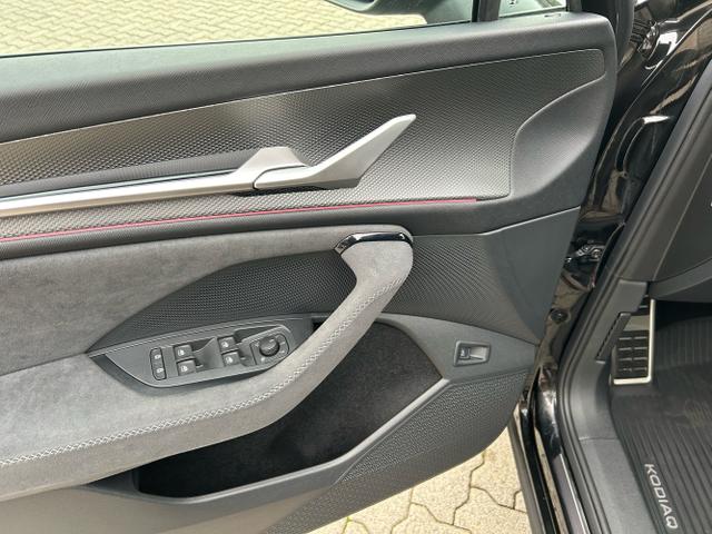 Skoda / Kodiaq / Weiß / / / Sportline 2.0 TDI DSG 4x4 / 7-Sitze AHK