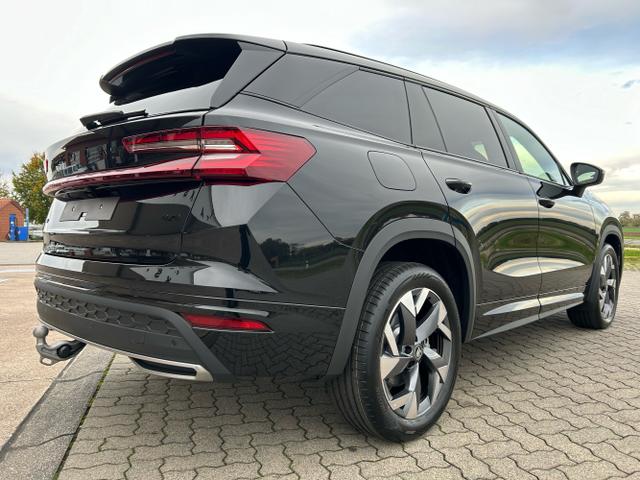 Skoda / Kodiaq / Weiß / / / Sportline 2.0 TDI DSG 4x4 / 7-Sitze AHK