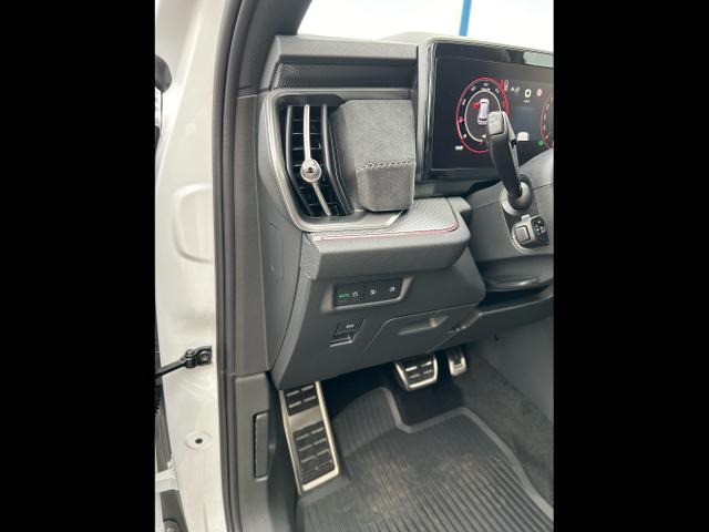 Skoda / Kodiaq / Weiß / / / Sportline 2.0 TDI DSG 4x4 / 7-Sitze AHK