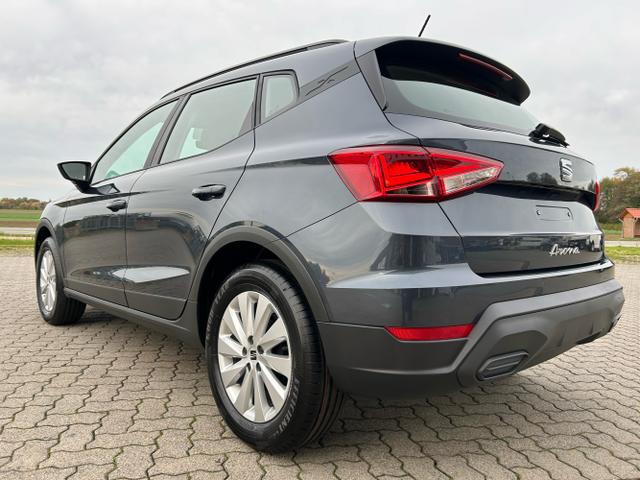 Seat / Arona / Grau / / / 1.0 TSI / Sitzheizung