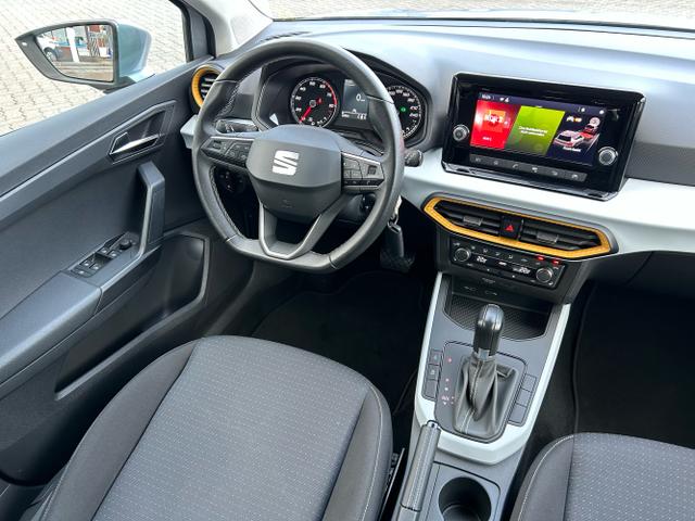 Seat / Arona / Silber / / / 1.0 TSI DSG / Sitzheizung