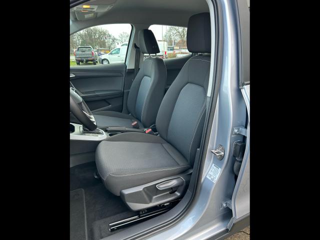 Seat / Arona / Silber / / / 1.0 TSI DSG / Sitzheizung