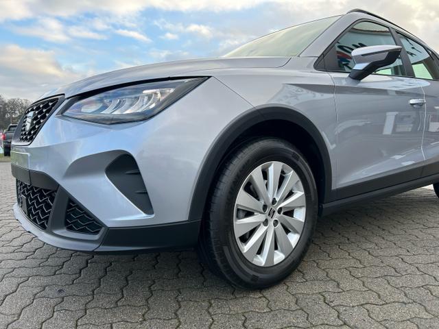 Seat / Arona / Silber / / / 1.0 TSI DSG / Sitzheizung