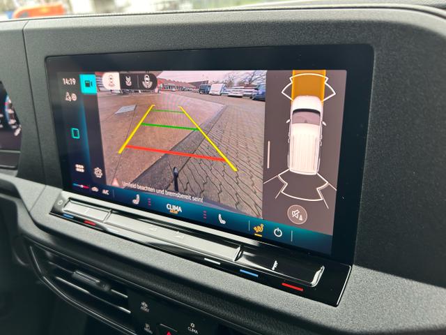 Volkswagen / Caddy / Weiß / / / 1.5 TSI / AHK App-Connect