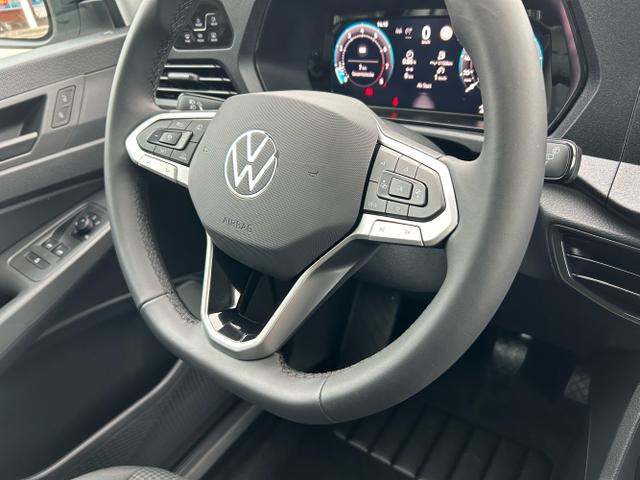 Volkswagen / Caddy / Weiß / / / 1.5 TSI / AHK App-Connect