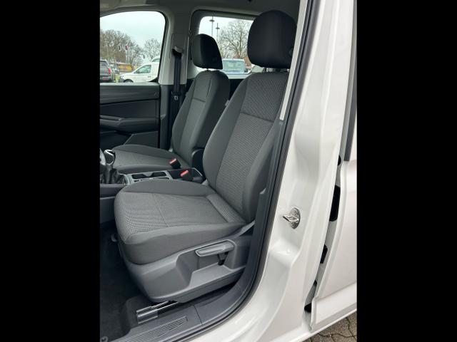 Volkswagen / Caddy / Weiß / / / 1.5 TSI / AHK App-Connect