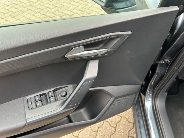 Seat / Arona / Grau / / / 1.0 TSI DSG / Full Link SHZ