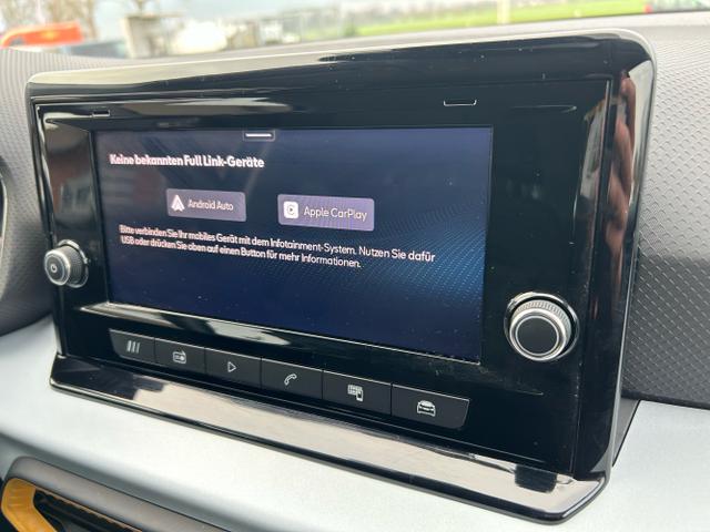 Seat / Arona / Grau / / / 1.0 TSI / Sitzheizung Full Link