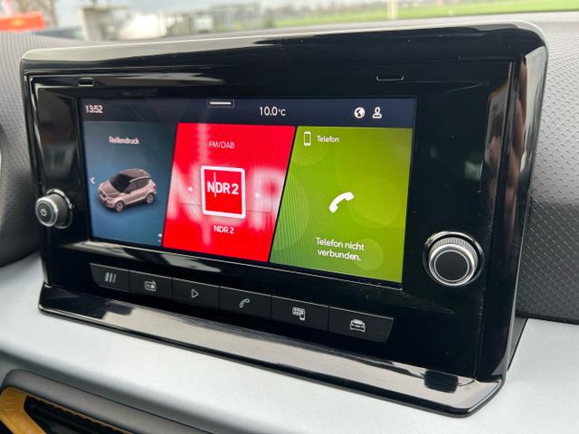 Seat / Arona / Grau / / / 1.0 TSI / Sitzheizung Full Link