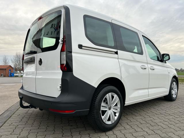 Volkswagen / Caddy / Weiß / / / 1.5 TSI DSG / AHK App-Connect