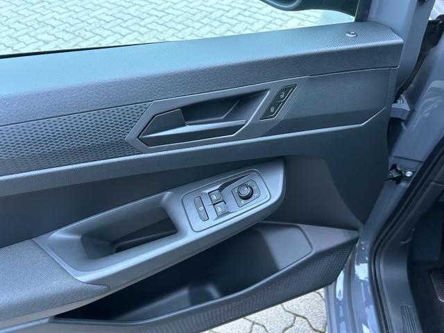 Volkswagen / Caddy / Grau / / / 1.5 TSI DSG / SHZ AHK