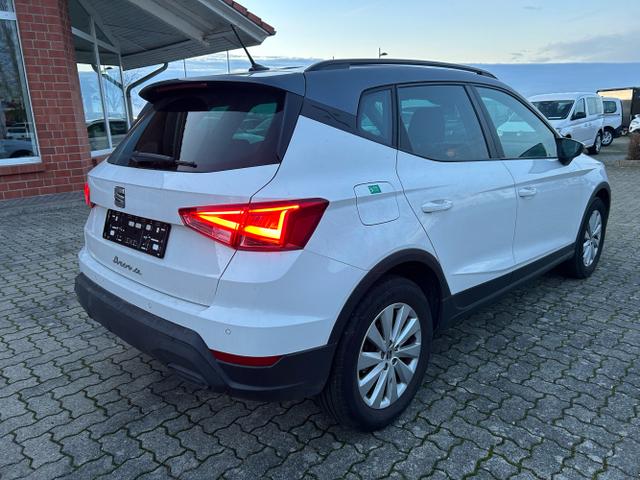 Seat / Arona / Weiß / / / 1.0 TSI / Blind Spot Full Link