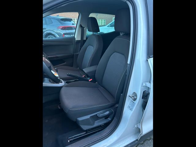 Seat / Arona / Weiß / / / 1.0 TSI / Blind Spot Full Link