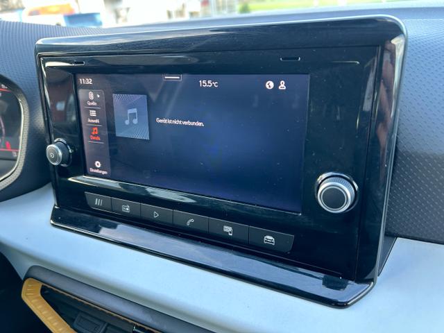 Seat / Arona / Grau / / / 1.0 TSI / 5 Jahre Garantie