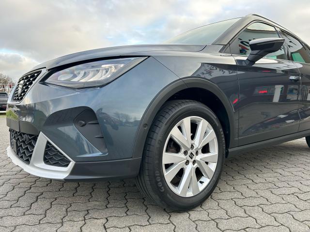 Seat / Arona / Grau / / / 1.0 TSI DSG / Sitzheizung